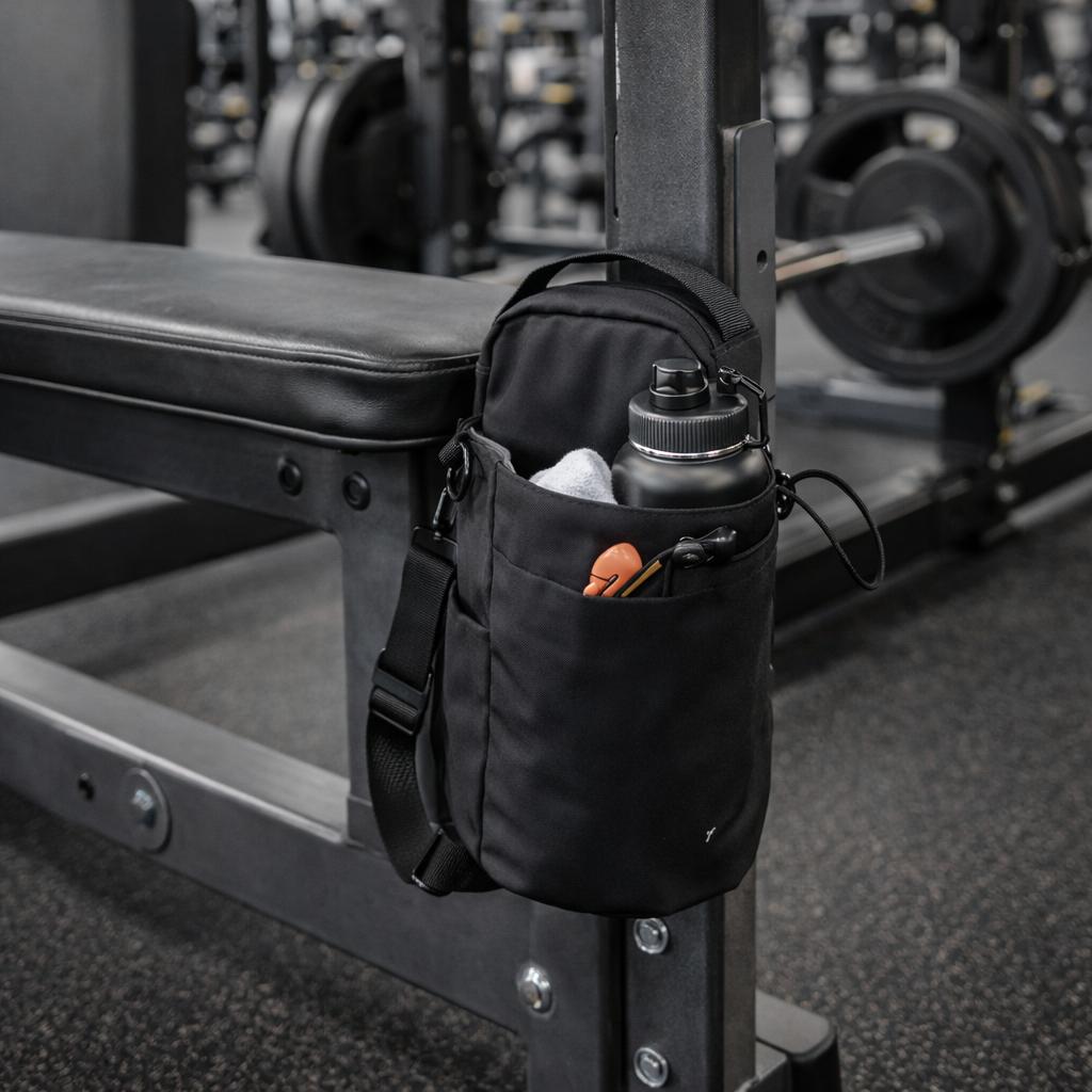 Magnetic gym bag